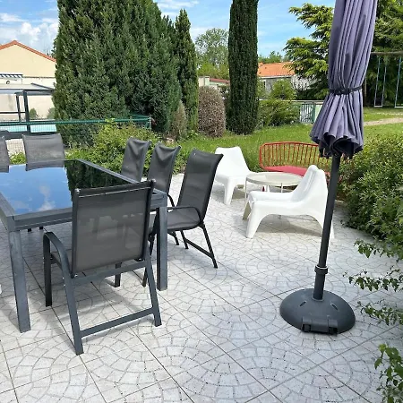 Large House With Pool, And Park