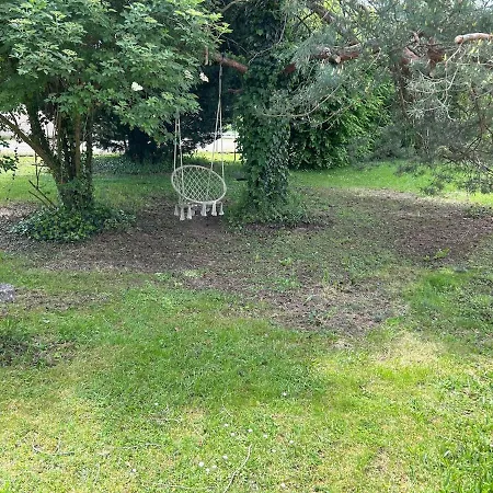 Large House With Pool, And Park Effiat