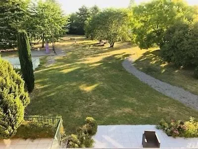 Large House With Pool, And Park